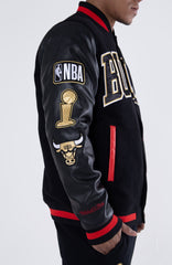 Mitchell and Ness Chaqueta Champs Hombre Chicago Bulls - NBA Store Chile