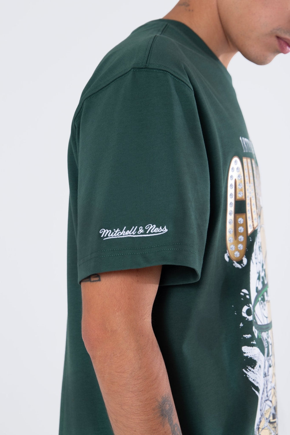 Mitchell and Ness Polera Champs Hombre Boston Celtics - NBA Store Chile